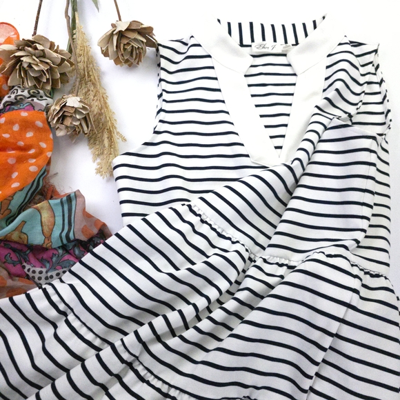 Eliza J Black and White Striped Casual Dress - Picture 9 of 12